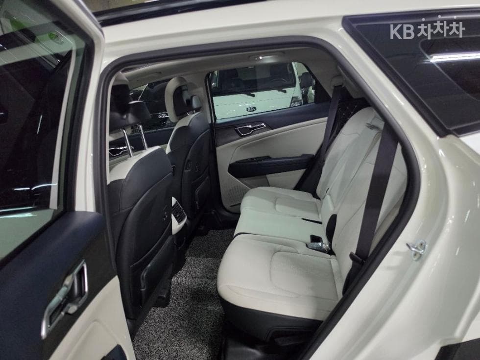 Kia The All New SportageG1.6 T-GDI 2WD Signature - 13