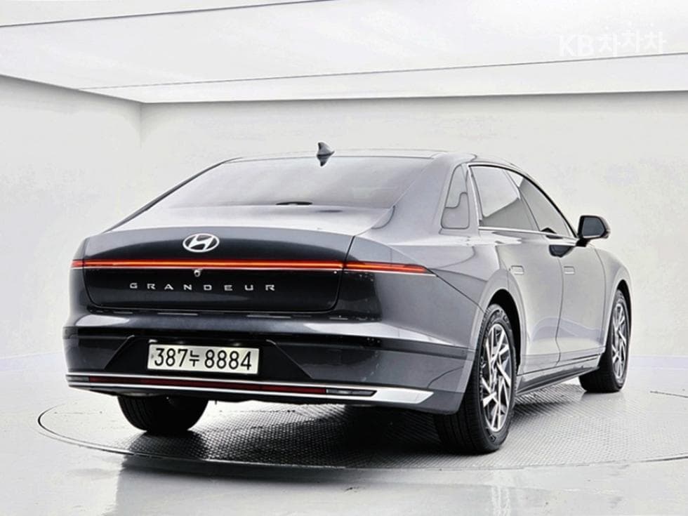 Хюндай Ди Всеново Grandeur (Azera)2.5L бензин 2WD Exclusive - 2