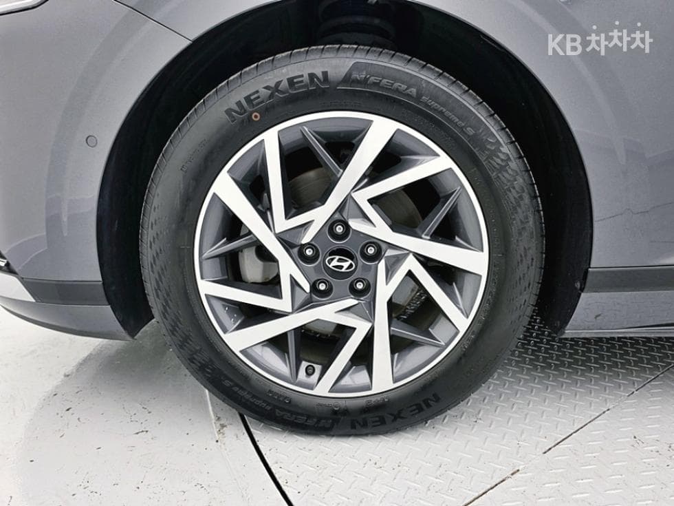 Хюндай Ди Всеново Grandeur (Azera)2.5L бензин 2WD Exclusive - 21
