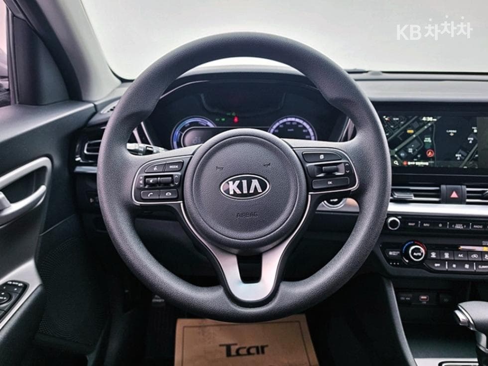Киа The New (фейслифт) Ниро1.6 HEV Лукс - 10