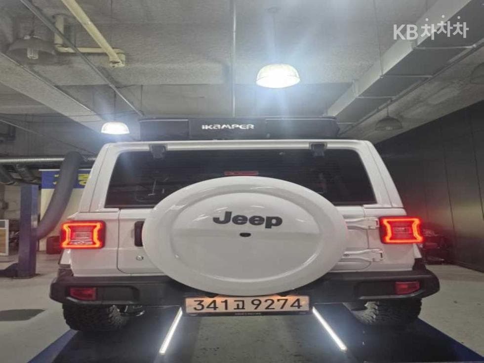 지프 랭글러 (JL) 2.0 오버랜드 4도어 Стандартен - Image 1