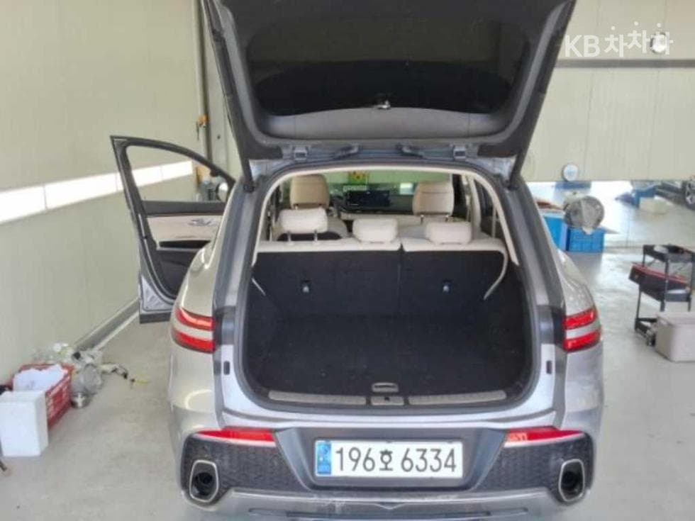 Дженезис GV70Бензин 2.5T 2WD - 3