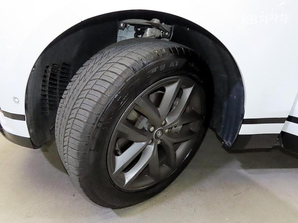 Land Rover Range Rover 벨라P250 R-Dynamic SE - 20