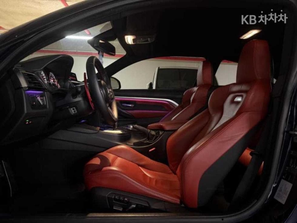 BMW M시리즈M4 Купе M 퍼포먼스 사일렌서 에디션 F82 - 10