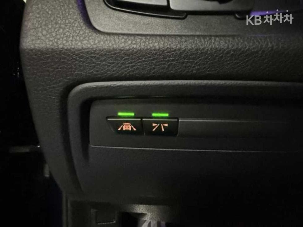 BMW M시리즈M4 Купе M 퍼포먼스 사일렌서 에디션 F82 - 18