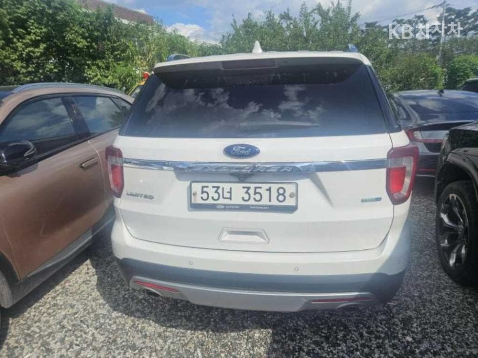 Форд Нов Експлорер2.3 EcoBoost 4x4 Limited - 3