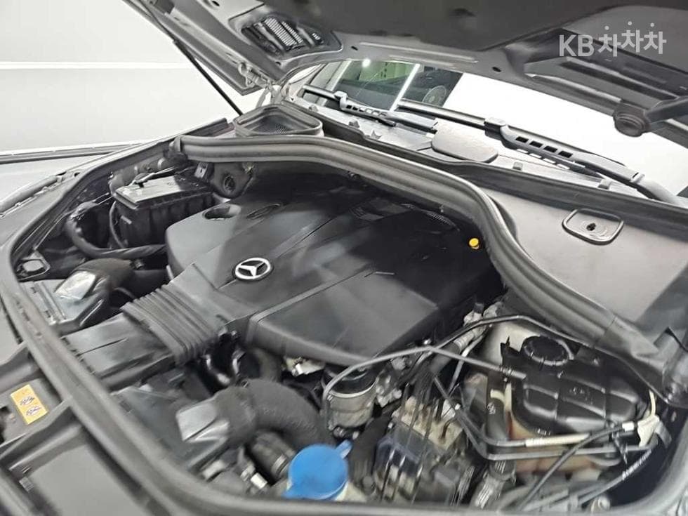 Mercedes-Benz Нов M클래스ML350 블루텍 4MATIC W166 - 5