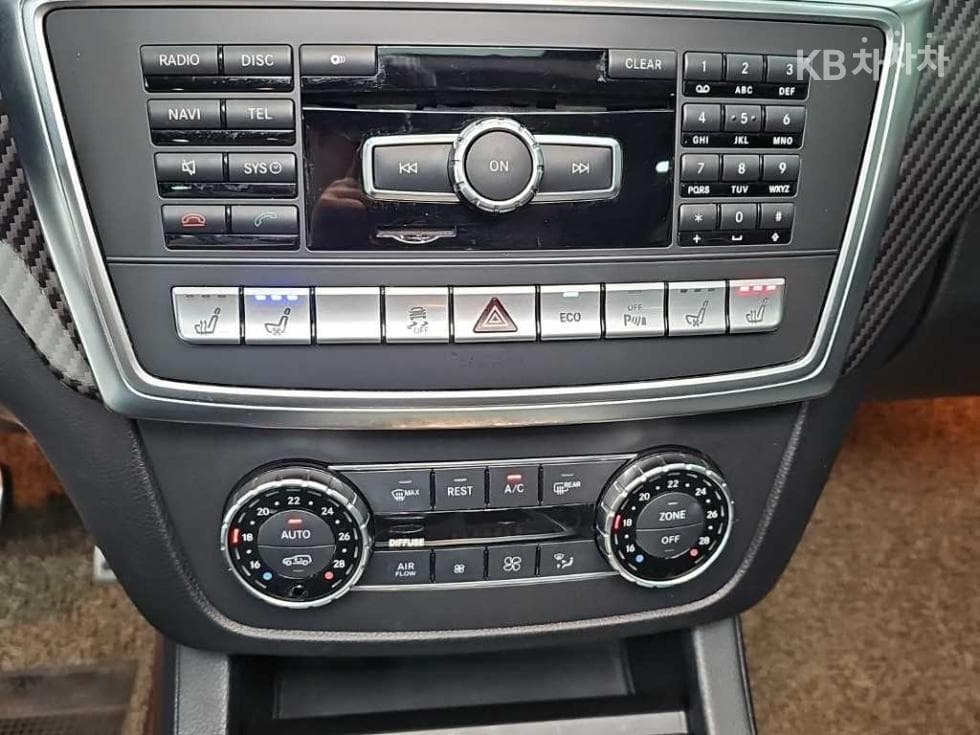 Mercedes-Benz Нов M클래스ML350 블루텍 4MATIC W166 - 10