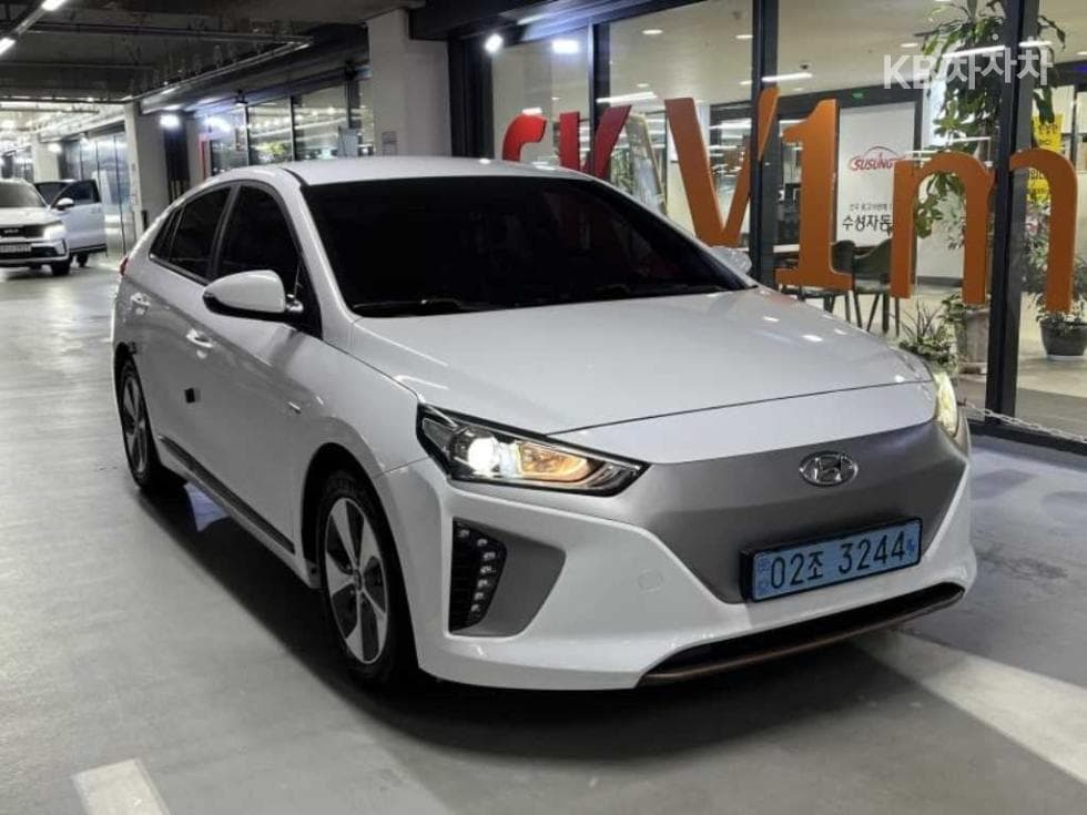 Хюндай IONIQ (Оригинален модел) 일렉트릭N - 2