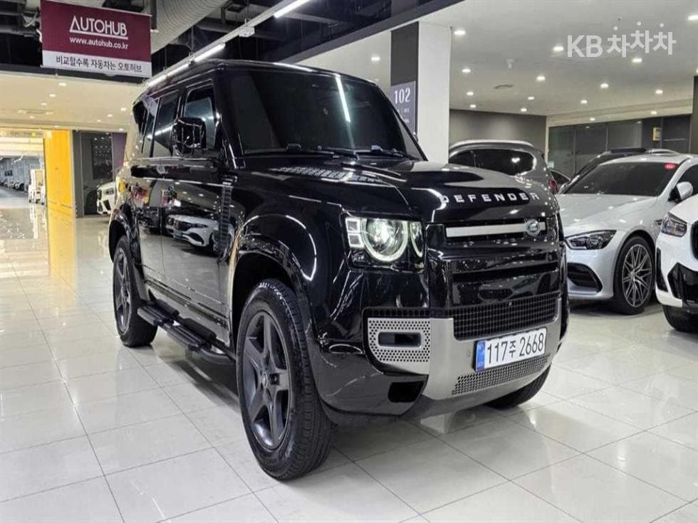 Land Rover 디펜더(L663)110 P300 X-DYN SE - 3