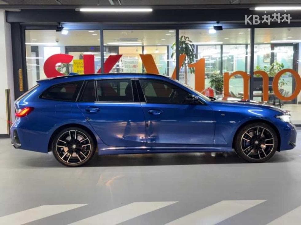 BMW 3 Серия (G20)M340i Touring xDrive Стандартен - 3