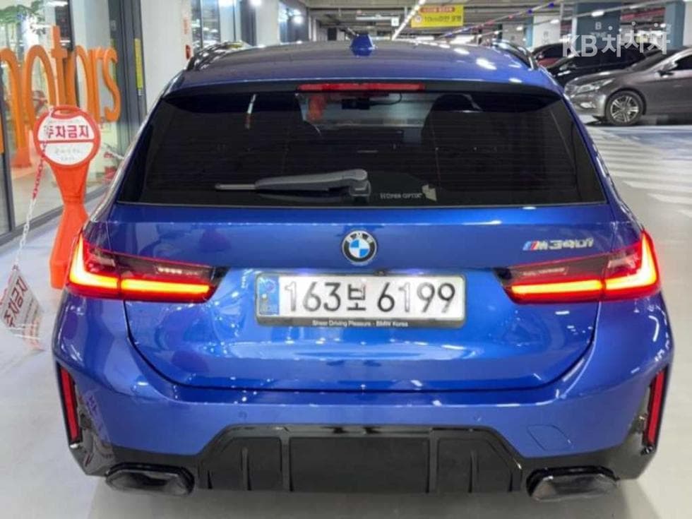 BMW 3 Серия (G20)M340i Touring xDrive Стандартен - 5