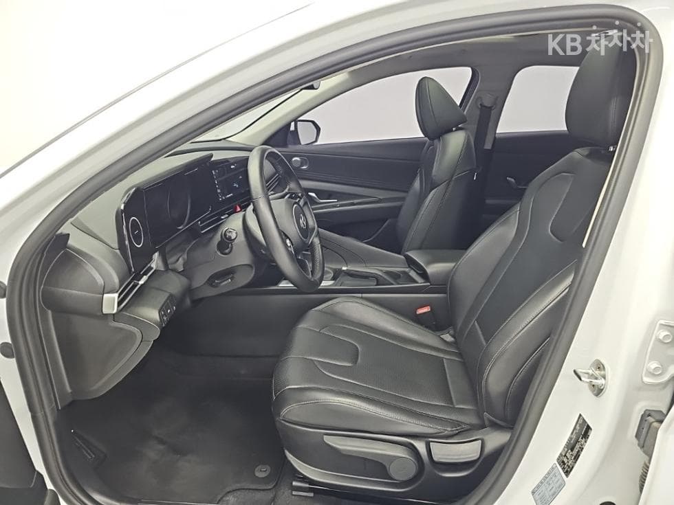 Hyundai All New Avante (Elantra)(CN7)1.6 Gasoline Modern - 11
