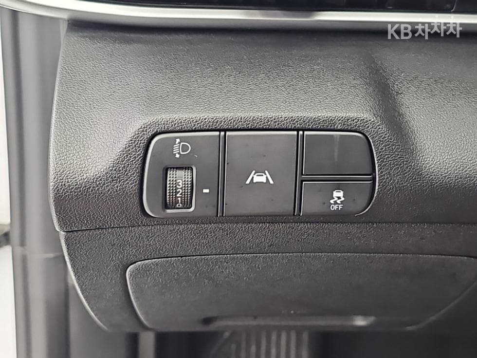 Hyundai All New Avante (Elantra)(CN7)1.6 Gasoline Modern - 18