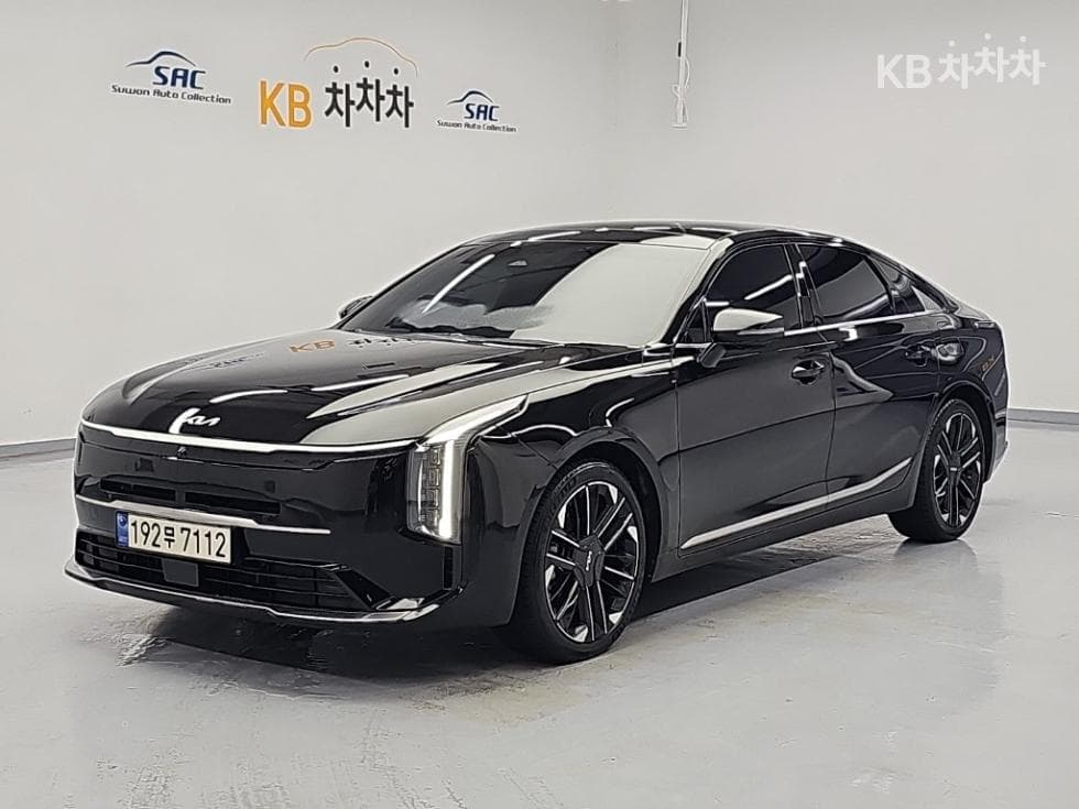 Kia The New (facelift) K8 Hybrid 1.6 Turbo HEV 시그니쳐 블랙 - Image 1