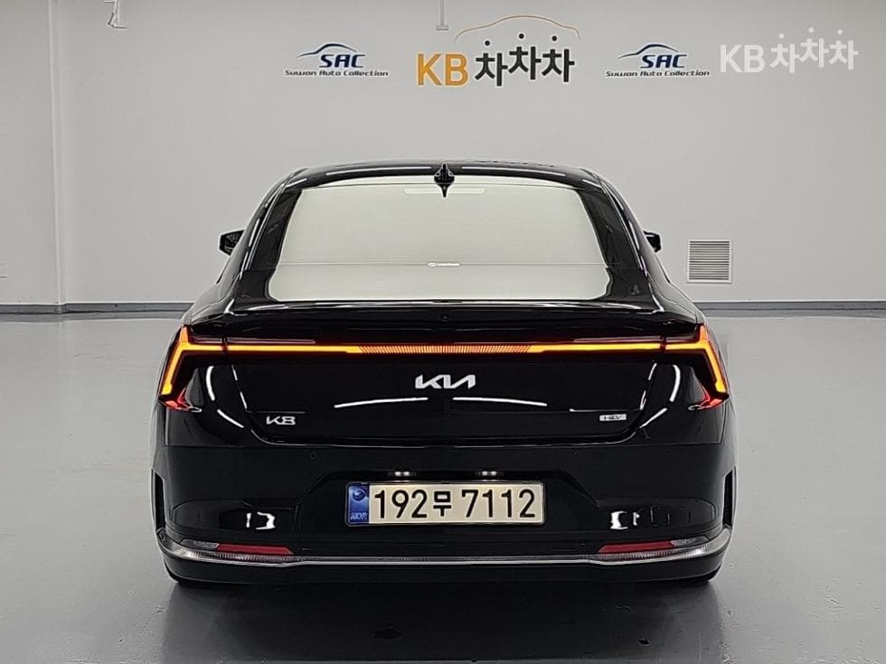 Kia The New (facelift) K8 Hybrid1.6 Turbo HEV 시그니쳐 블랙 - 3