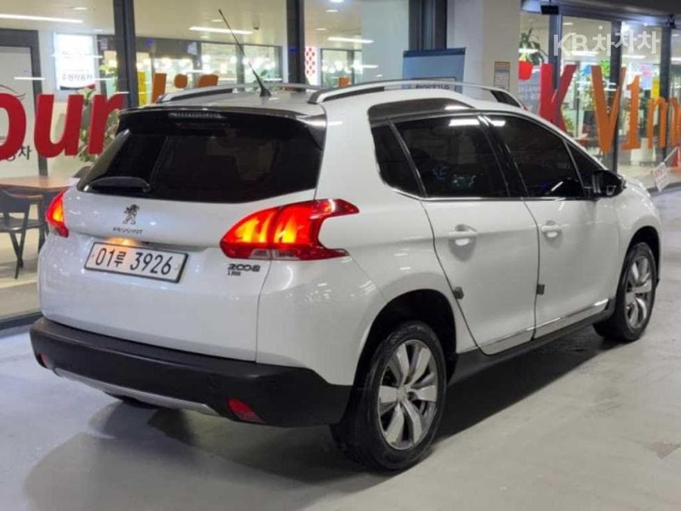 Peugeot 2008 1st Generation1.6 e-HDi 악티브 - 4