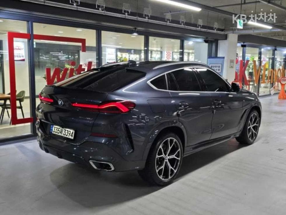 BMW X6(G06)xDrive 30d M Sport - 4