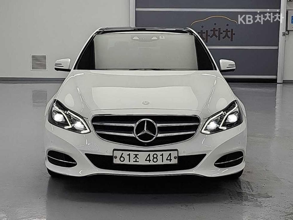 Mercedes-Benz New E-ClassE250 CDI 블루텍4매틱 블루텍 Avantgarde W212 - 2