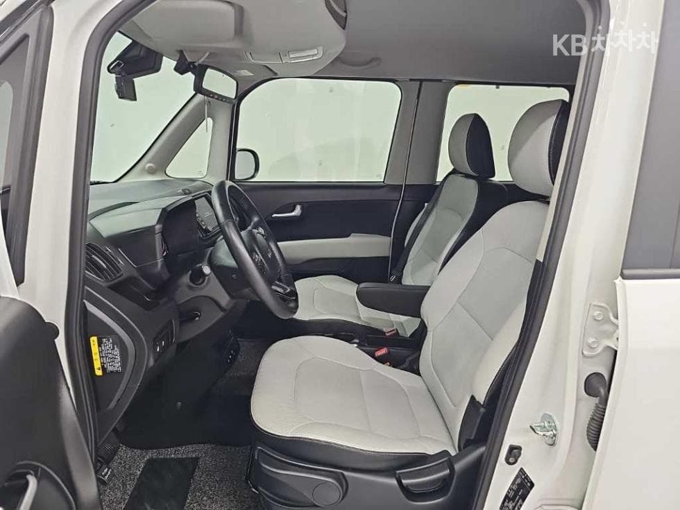 Kia The New (facelift) Ray (van)1.0 Gasoline Signature - 11