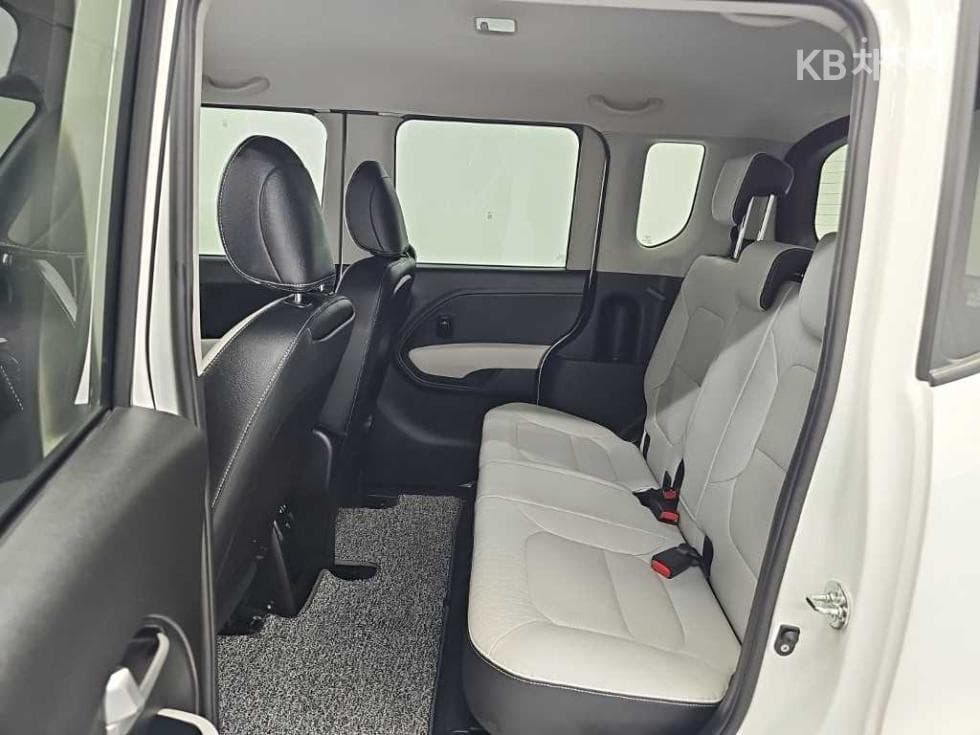 Kia The New (facelift) Ray (van)1.0 Gasoline Signature - 12