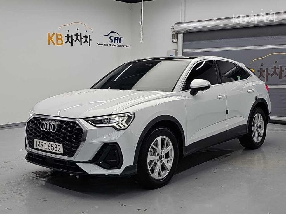 Audi The New Q3(F3) 40 TFSI Quattro Sportback Standard - Image 1