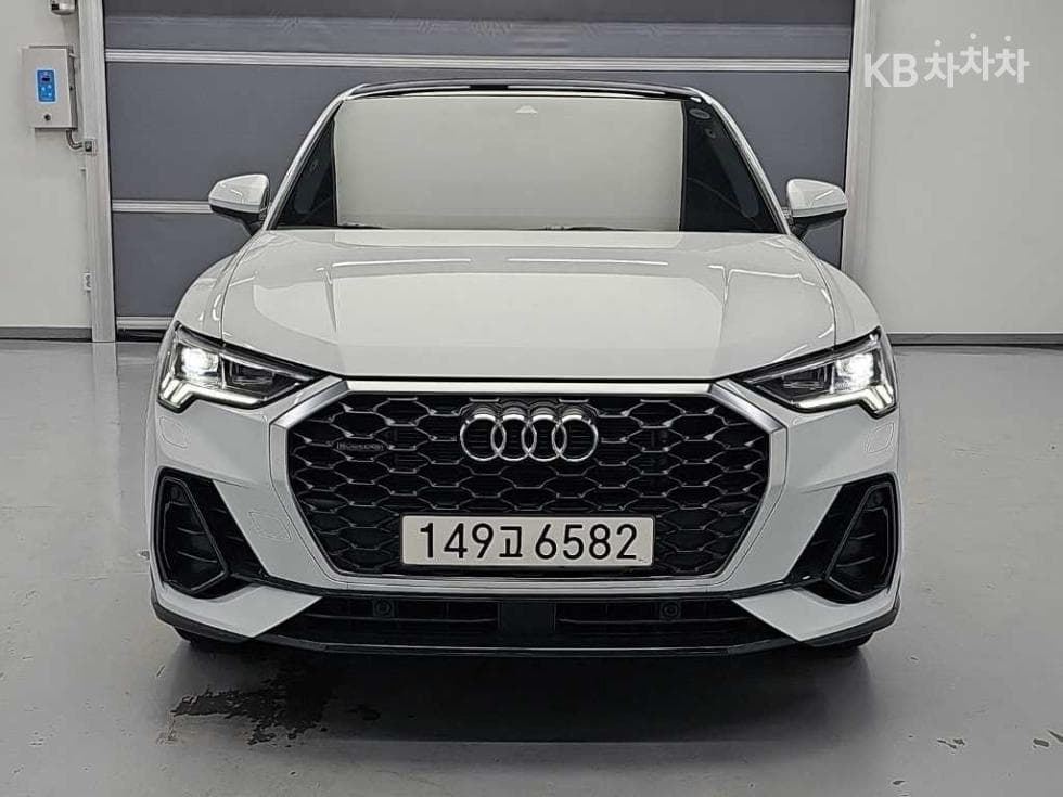 Audi The New Q3(F3)40 TFSI Quattro Sportback Standard - 2