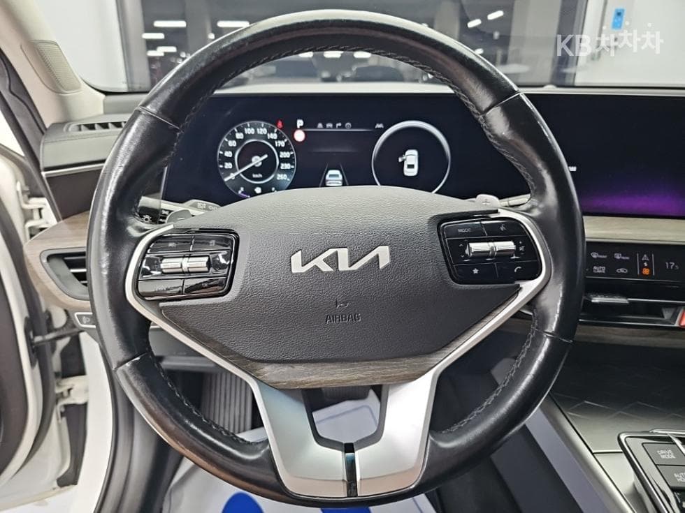 Kia K83.5 LPG Noblesse - 9