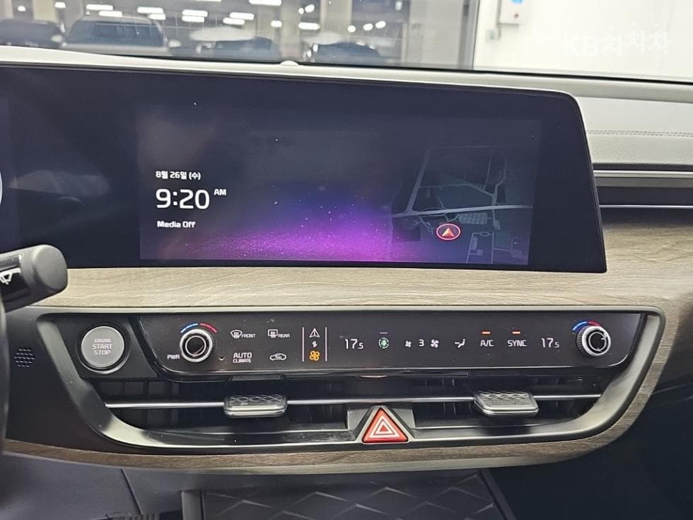 Kia K83.5 LPG Noblesse - 10