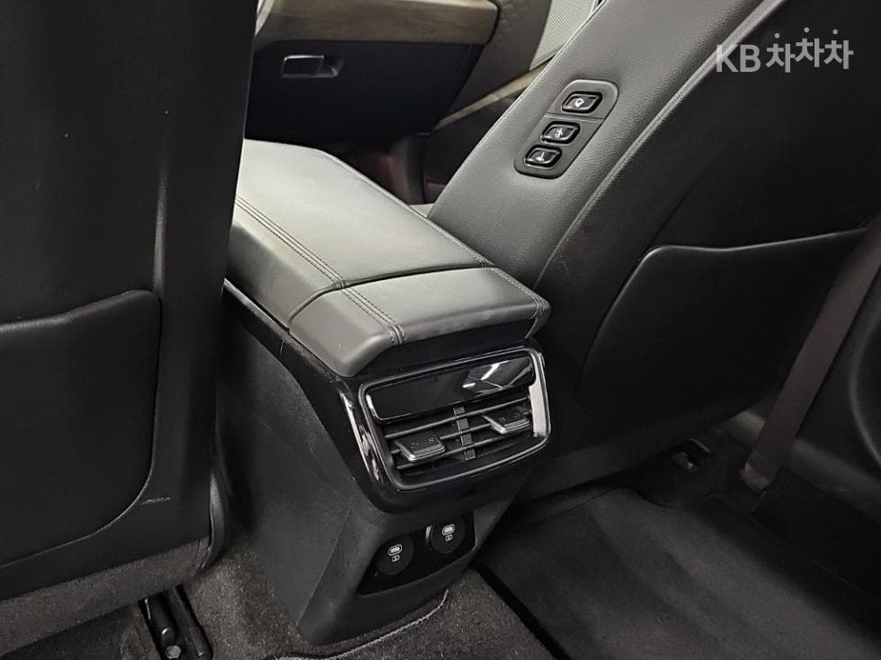 Kia K83.5 LPG Noblesse - 13