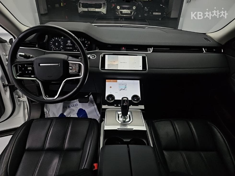 Land Rover New Range Rover Evoque2.0 P250 SE - 7