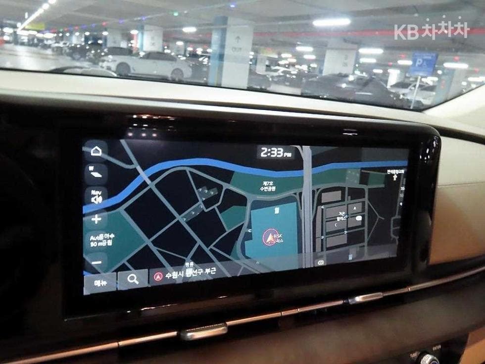 Kia Carnival 4th generationD2.2 9-seater Prestige - 13