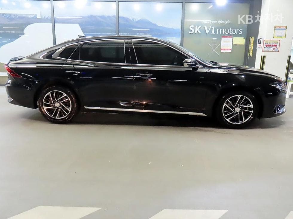 Hyundai The New (facelift) Grandeur (Azera)2.5 Premium - 3