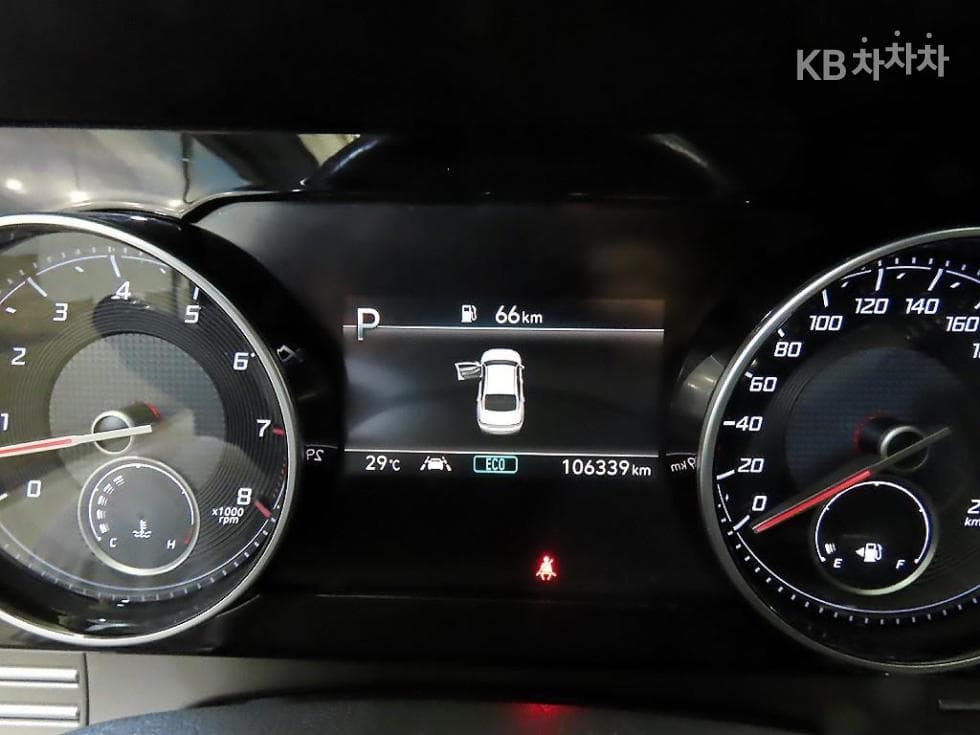 Hyundai The New (facelift) Grandeur (Azera)2.5 Premium - 9
