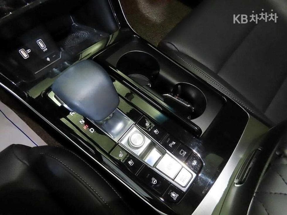 Kia K7 Premiere2.5 GDi Noblesse - 12