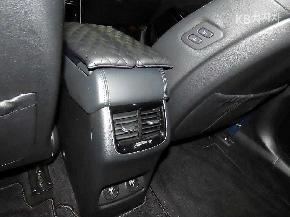 Kia K7 Premiere2.5 GDi Noblesse - 14