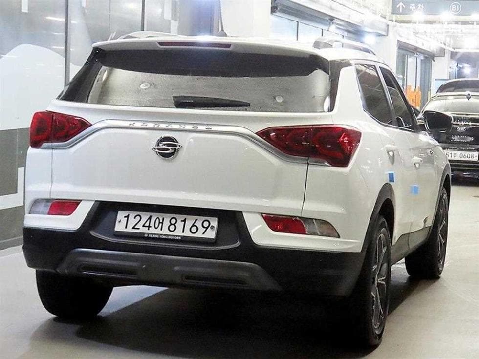 KG Mobility 뷰티플 코란도1.5 GDi Turbo 2WD C5 Plus - 4