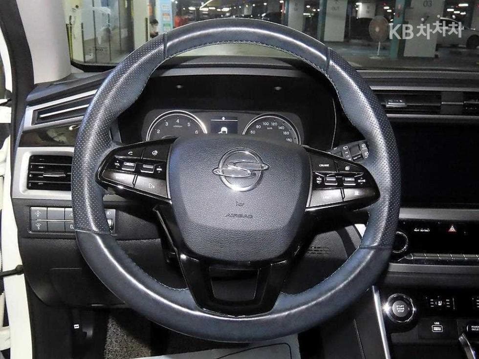KG Mobility 뷰티플 코란도1.5 GDi Turbo 2WD C5 Plus - 8