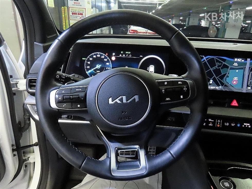 Kia The All New Sportage Hybrid1.6 Turbo HEV 30th Edition - 8