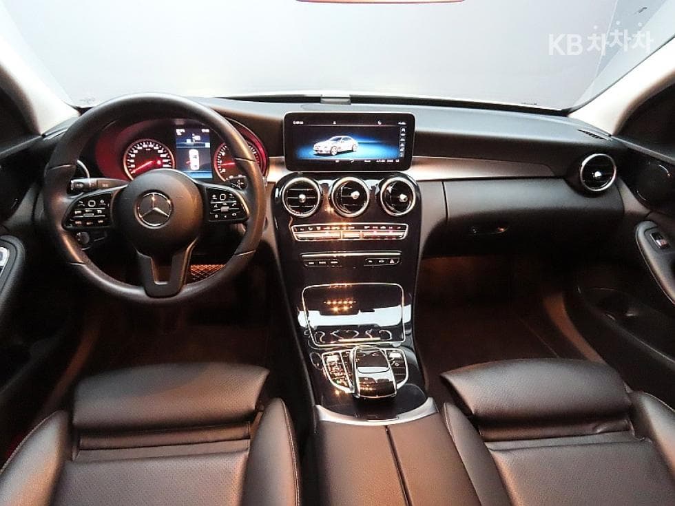Mercedes-Benz The New (фейслифт) C-КласC200 W205 - 6