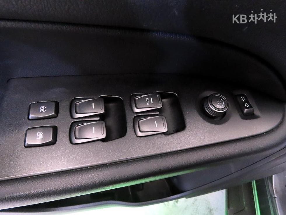 KG Mobility Rexton Sports Khan2.2 Diesel Dynamic5링크 2WD Prestige Special (special feature/edition) - 14