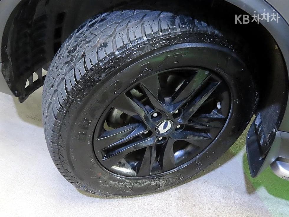 KG Mobility Rexton Sports Khan2.2 Diesel Dynamic5링크 2WD Prestige Special (special feature/edition) - 20