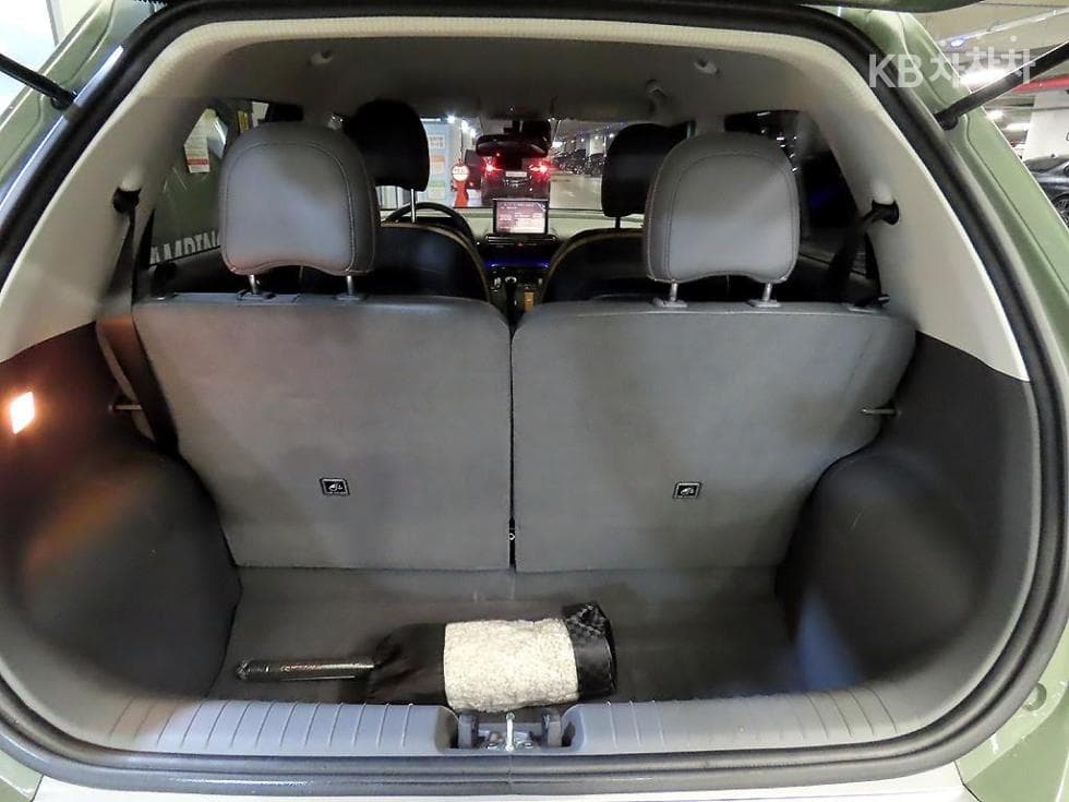 Hyundai Casper1.0 Gasoline 디 에센셜 - 18