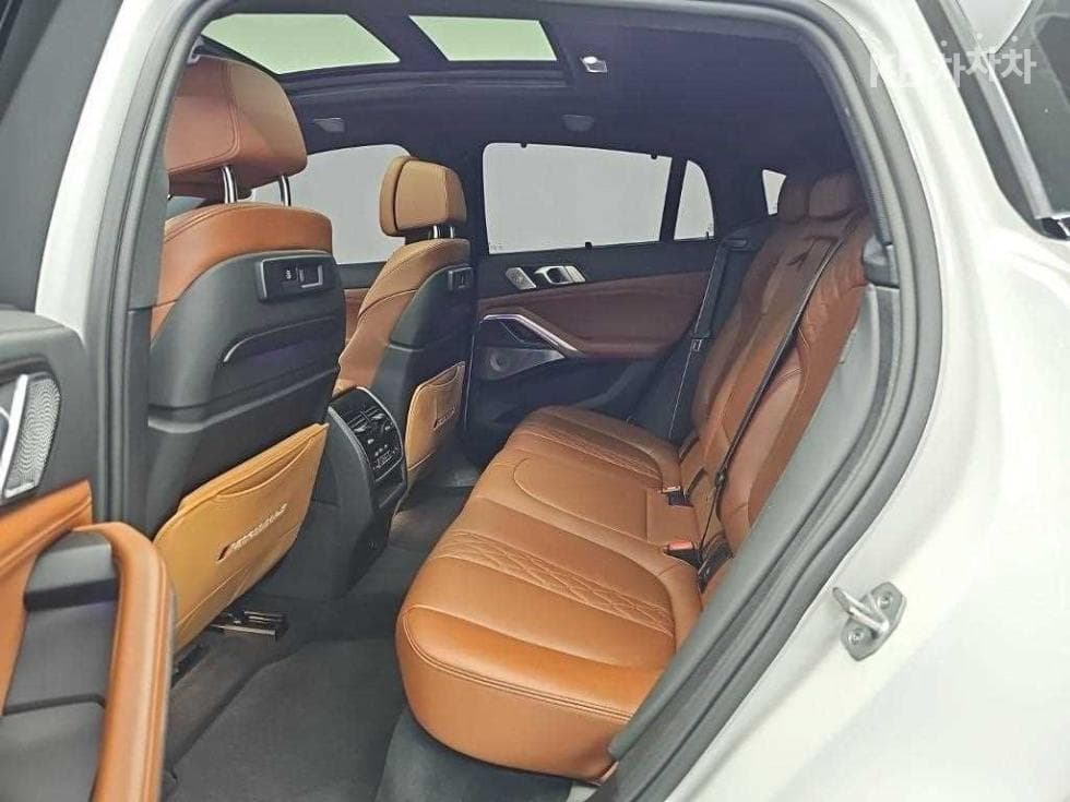 BMW X6(G06)M50i Standard - 12