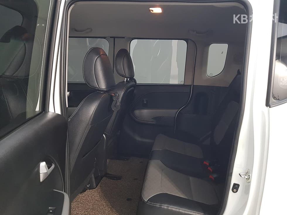 Kia The New (facelift) Ray (van)1.0 Gasoline Luxury - 8