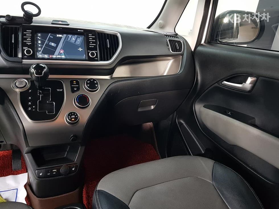 Kia The New (facelift) Ray (van)1.0 Gasoline Luxury - 10