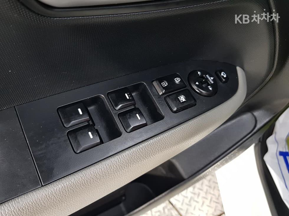 Kia The New (facelift) Ray (van)1.0 Gasoline Luxury - 11