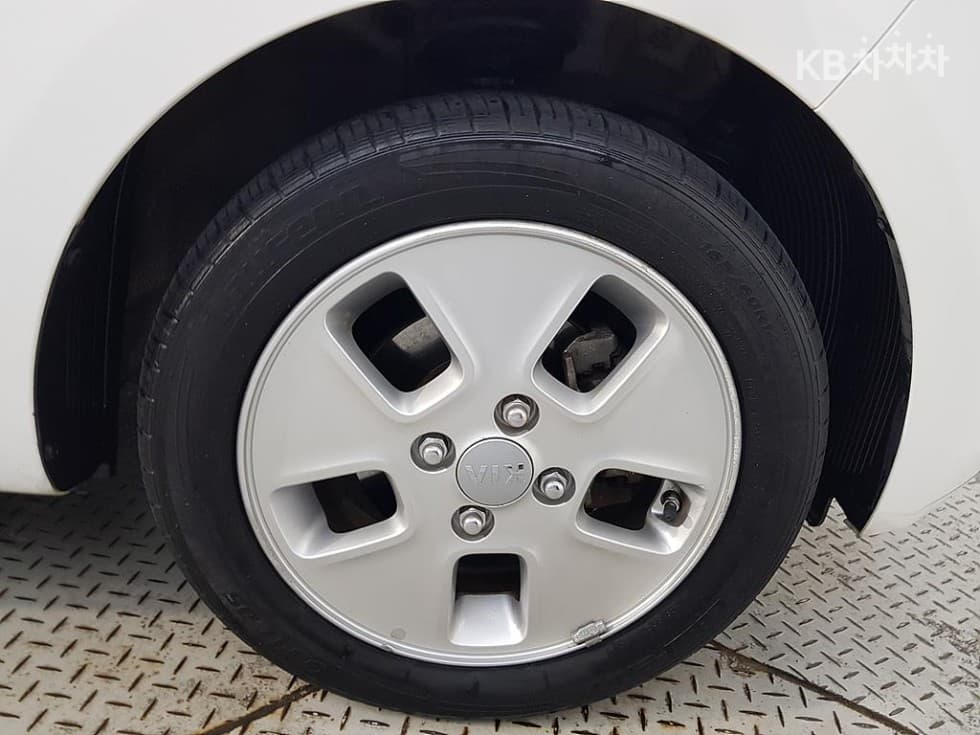 Kia The New (facelift) Ray (van)1.0 Gasoline Luxury - 20
