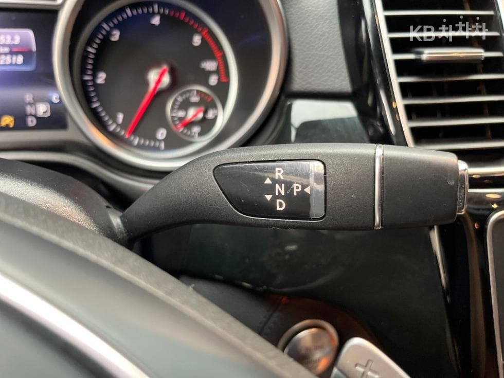 Mercedes-Benz GLS (X166)350d 4MATIC - 10