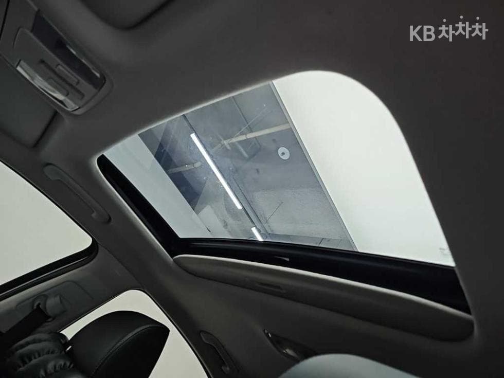 Kia All New K31.6 Gasoline Noblesse - 14